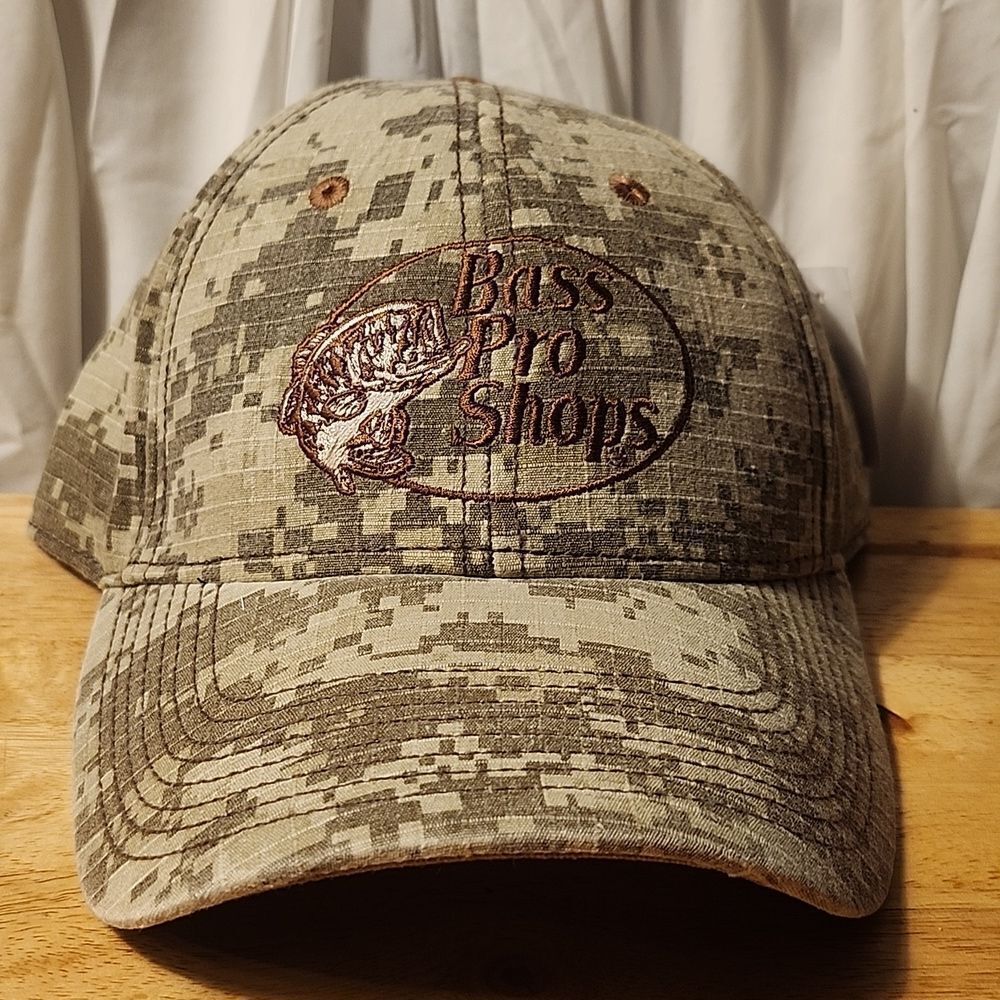 Bass Pro Shops Camouflage Sliderback Camo Hat - New